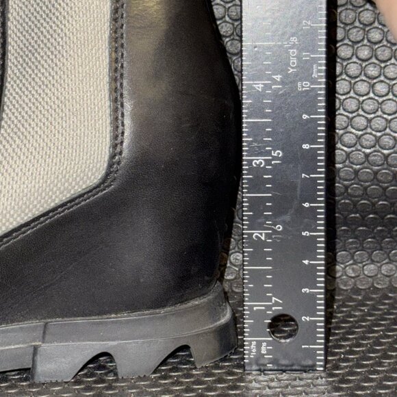 Sorel Joan of Arctic Wedge III Waterproof Black Leather Chelsea Boots Size 6.5 - Picture 9 of 9